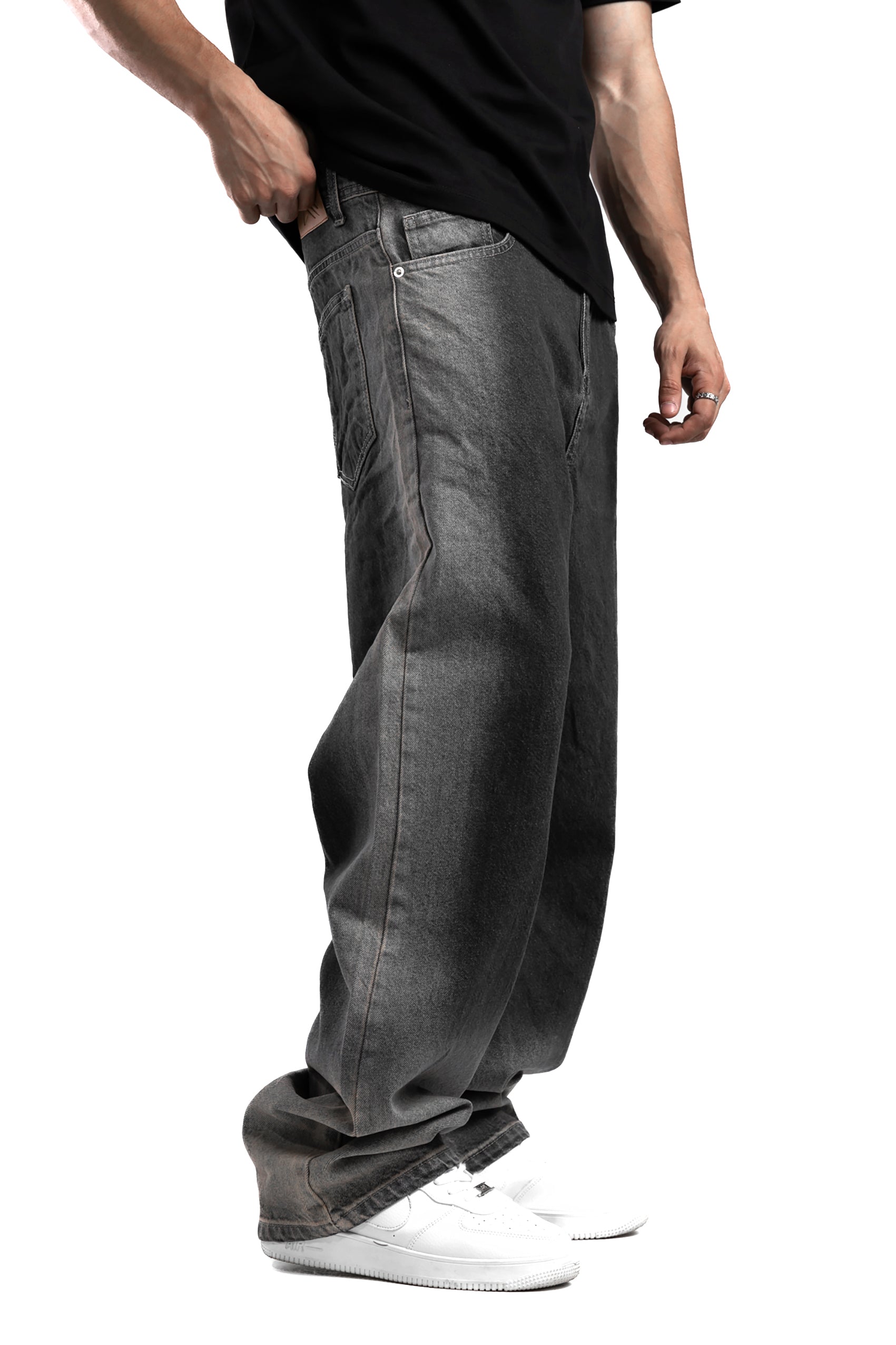1058-Void Side Fade Relaxed Silhouette Jeans