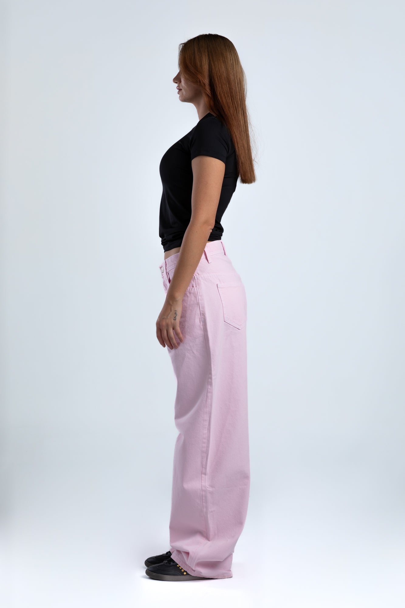1001-Bubble Blush Curve Relaxed Tapered Jeans