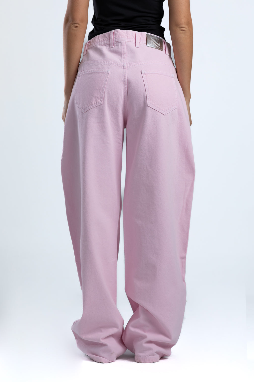 1001-Bubble Blush Curve Relaxed Tapered Jeans