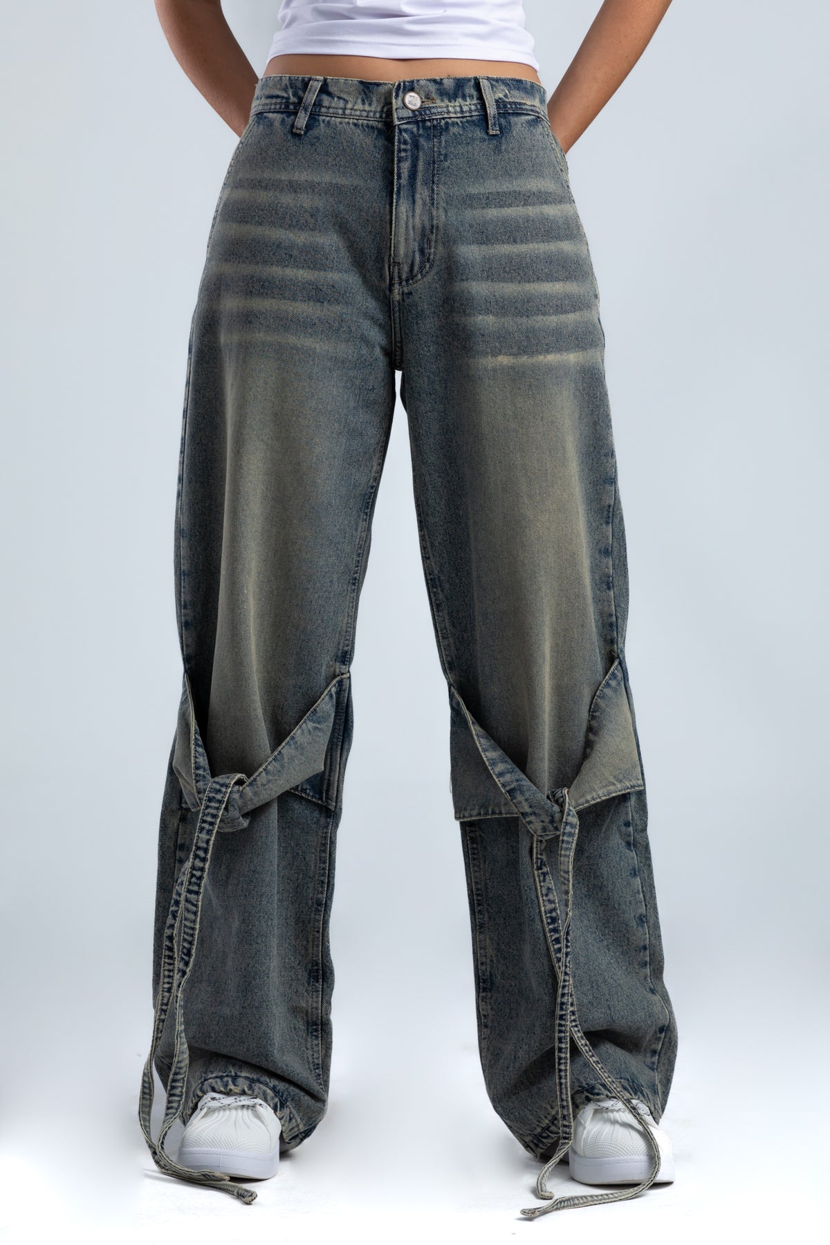 1023-Knot Ready __ Dirty Blue Jeans