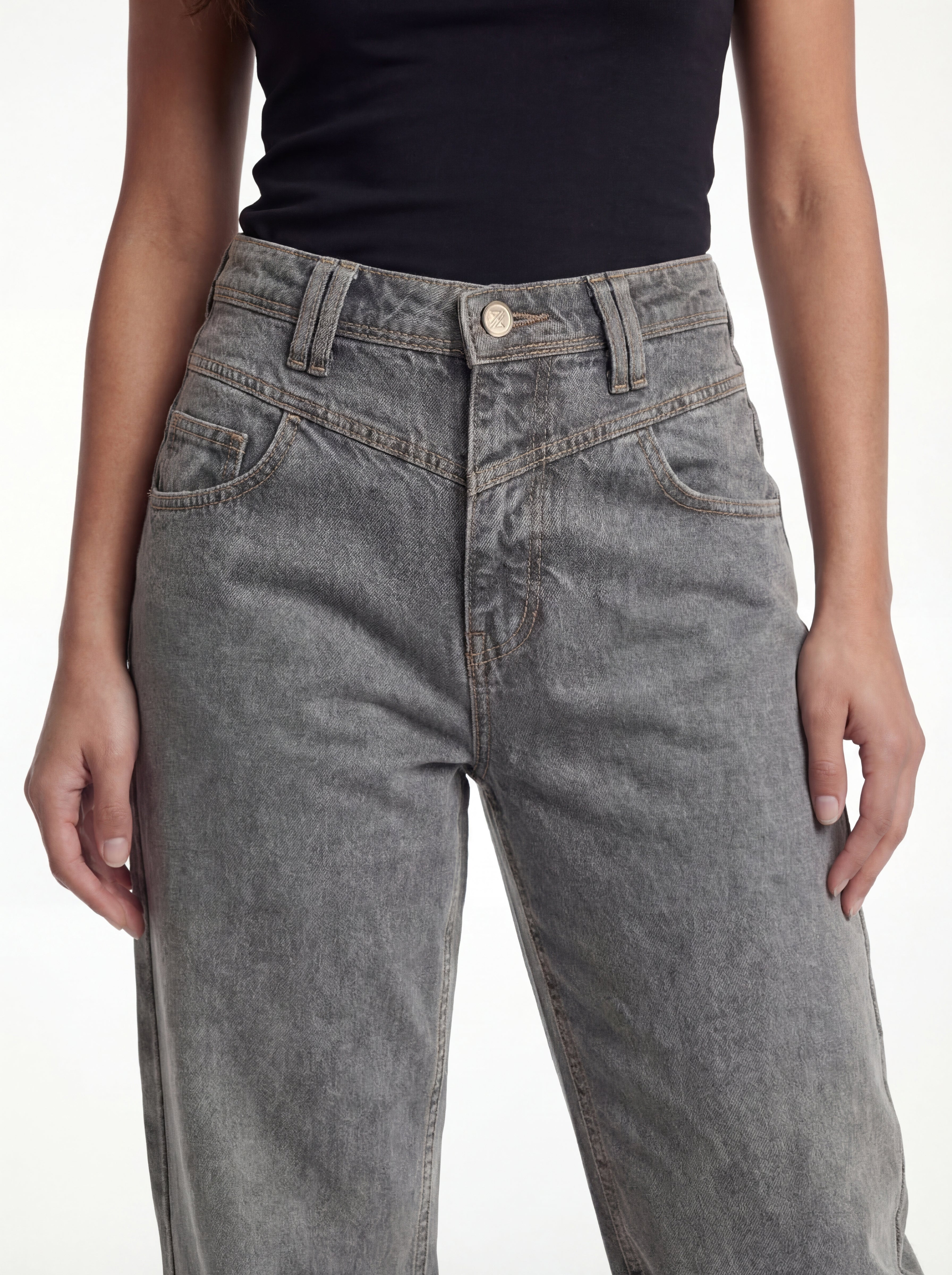 Her Hue — Ash Grey 1094