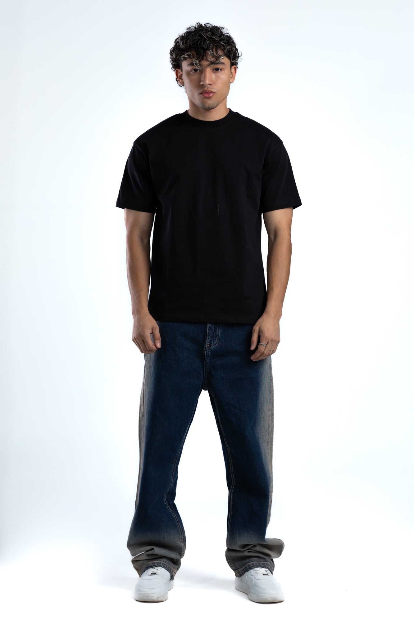 1057-Indigo Side Fade Relaxed Silhouette Jeans