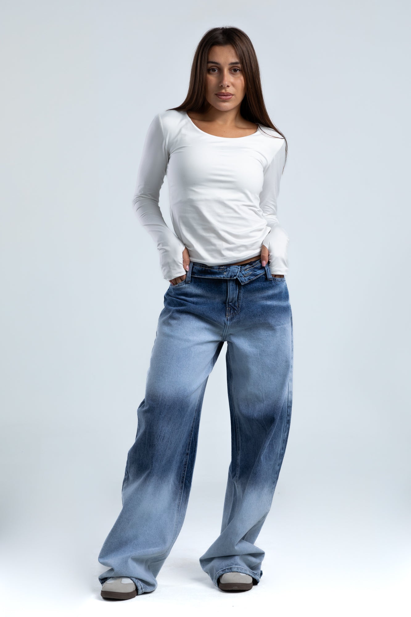 1022-Frost Fade Waist Rewind Tapered Jeans