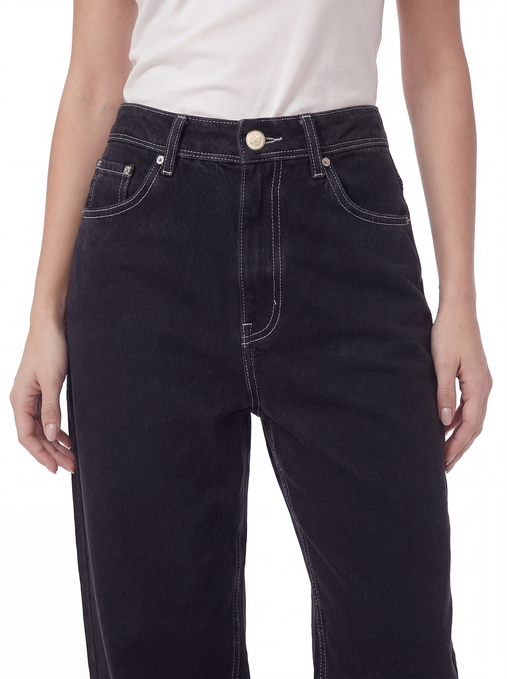 Straight Flipped Pocket — Pure Black Grey Stitch 1084