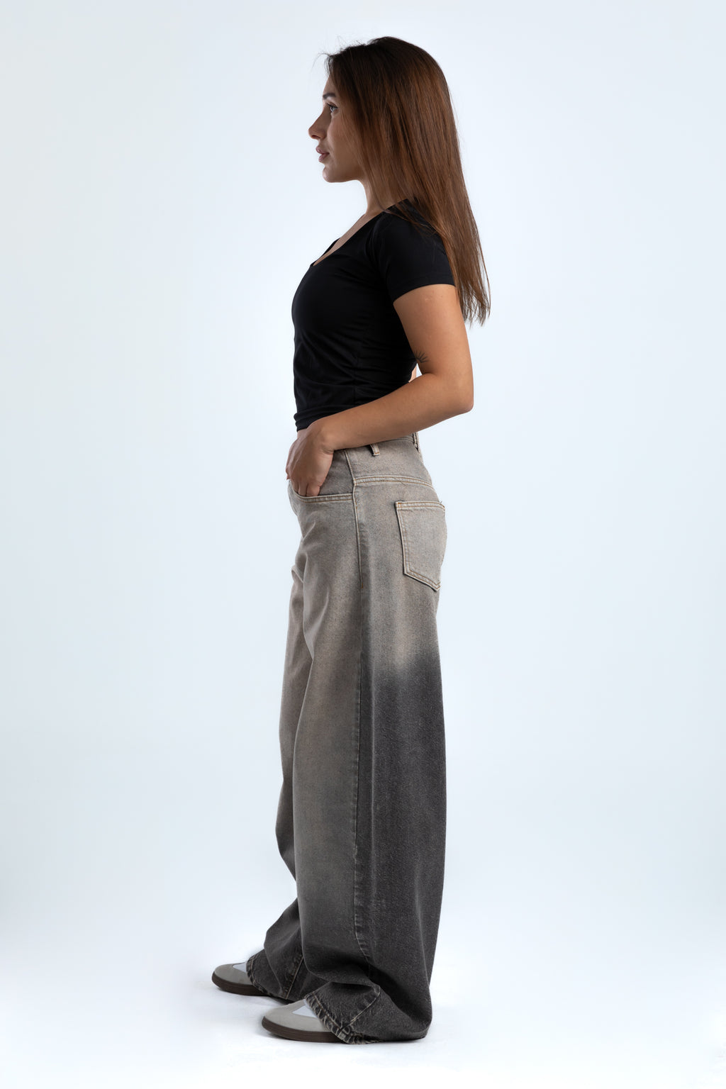 1007-Ash Beige Curve Tapered Jeans