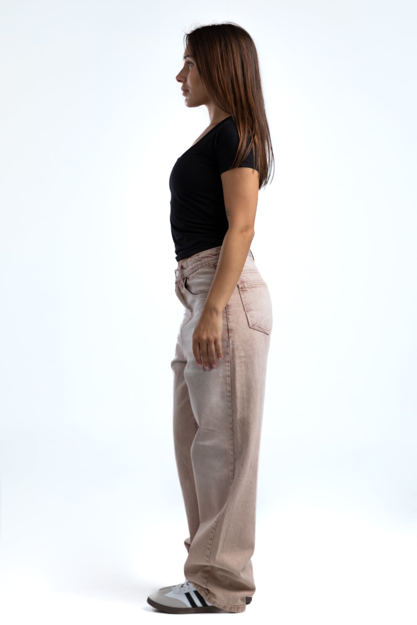 1042-Clayfade Relaxed Silhouette Jeans