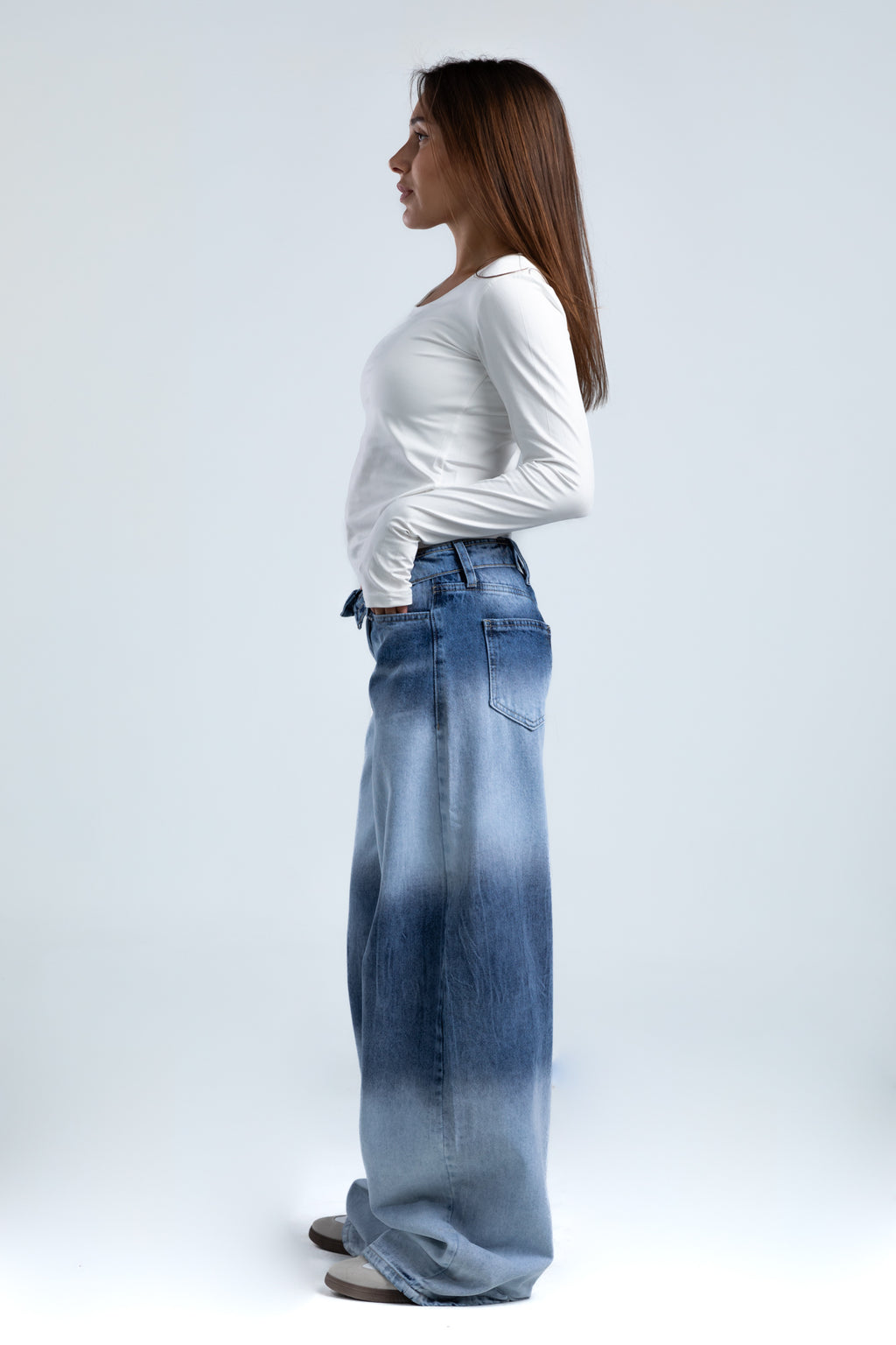 1022-Frost Fade Waist Rewind Tapered Jeans