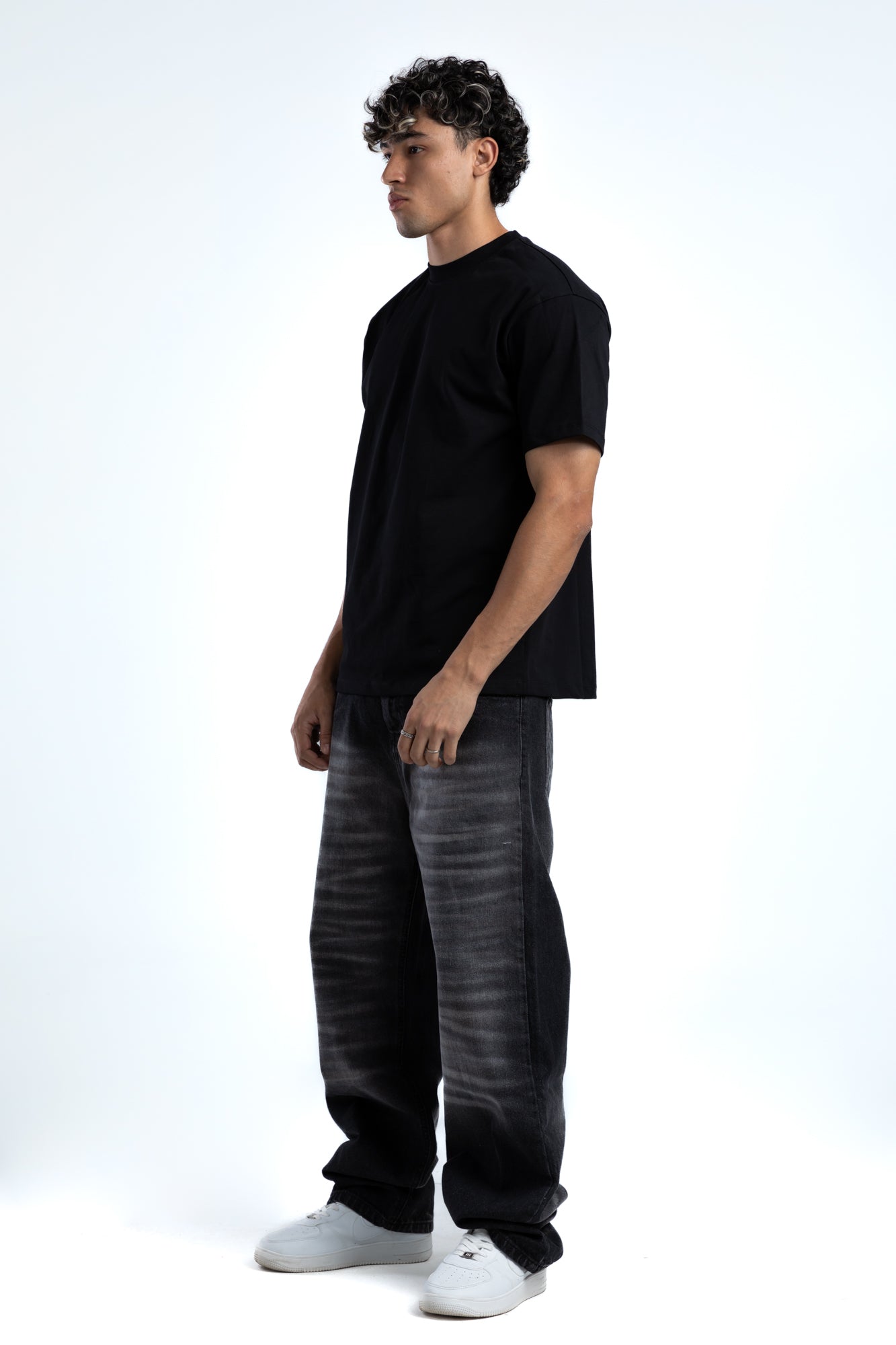 1059-Dark Static Relaxed Silhouette Jeans