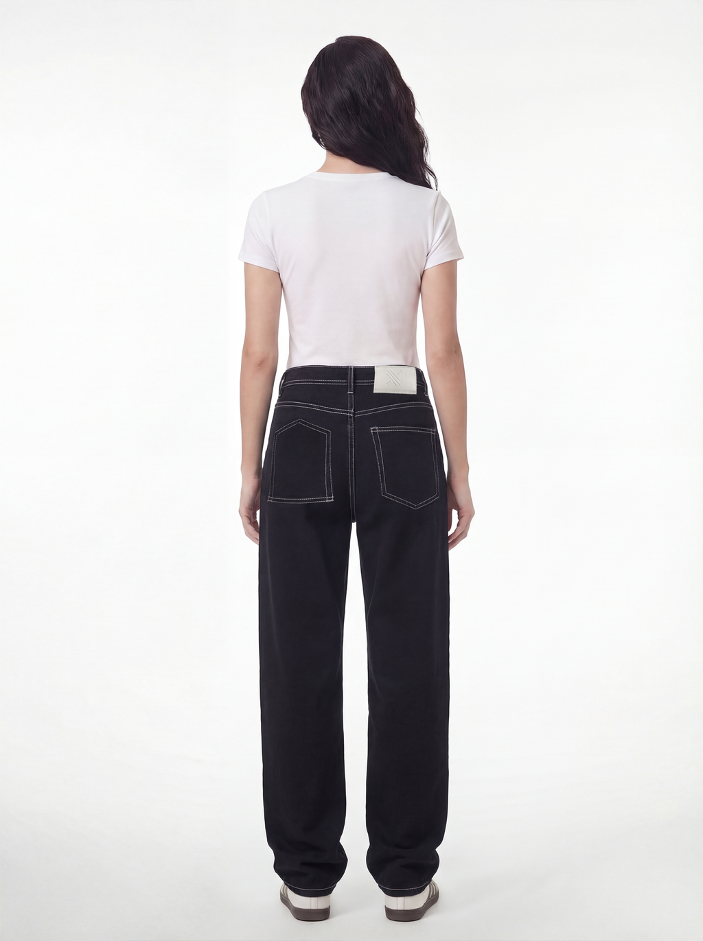 Straight Flipped Pocket — Pure Black Grey Stitch 1084