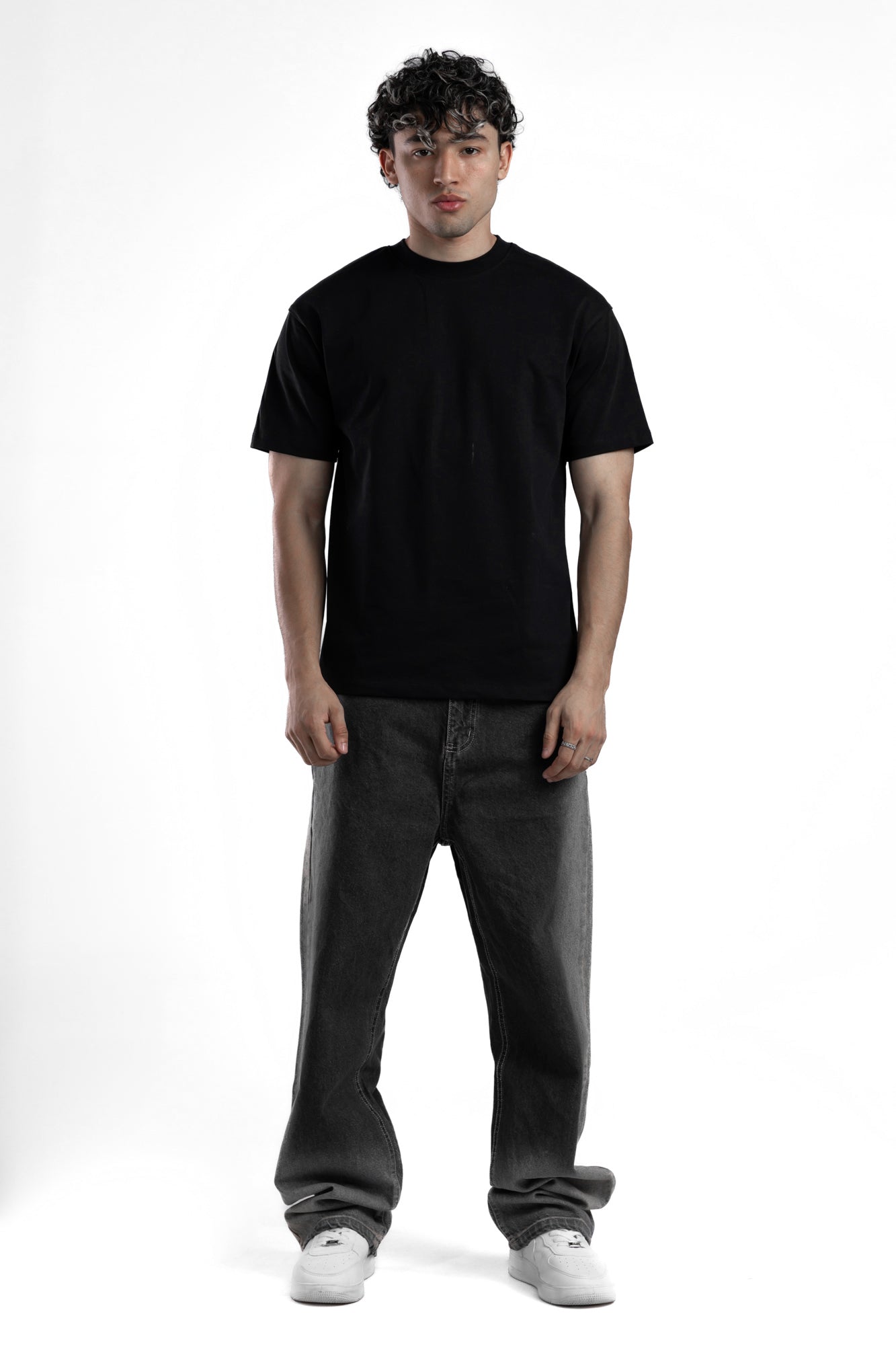 1058-Void Side Fade Relaxed Silhouette Jeans