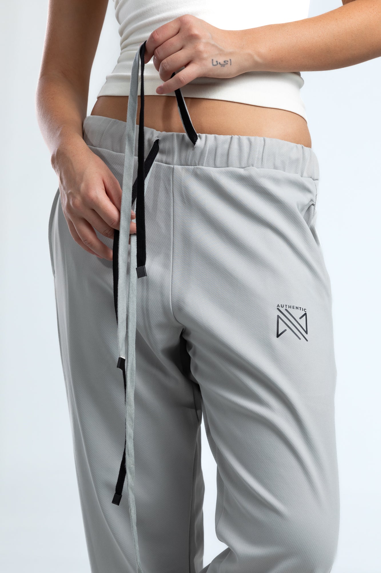 1035-Static Cloud Unphased Jogger with Black Strap