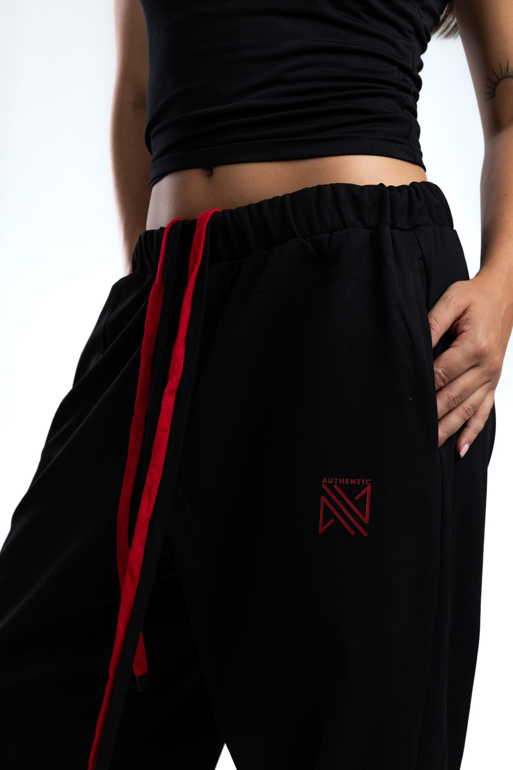 1033-Midnight Mood Unphased Jogger with Red Strap