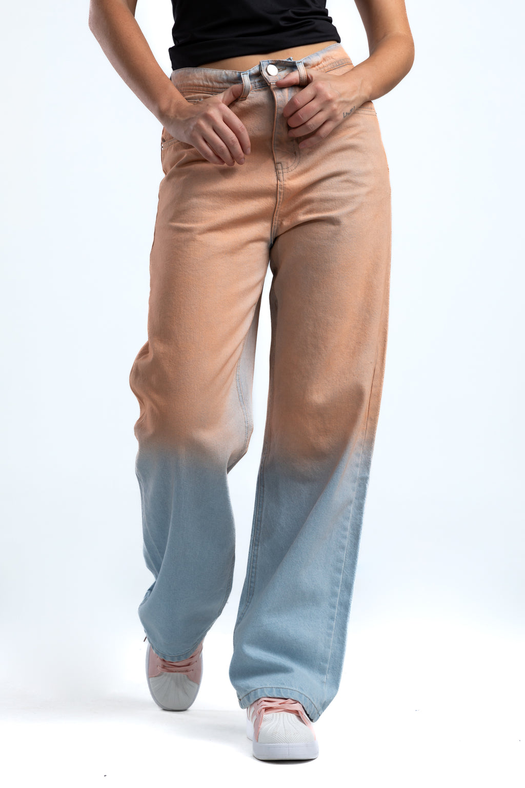 1047-Peach Ice Relaxed Silhouette Jeans