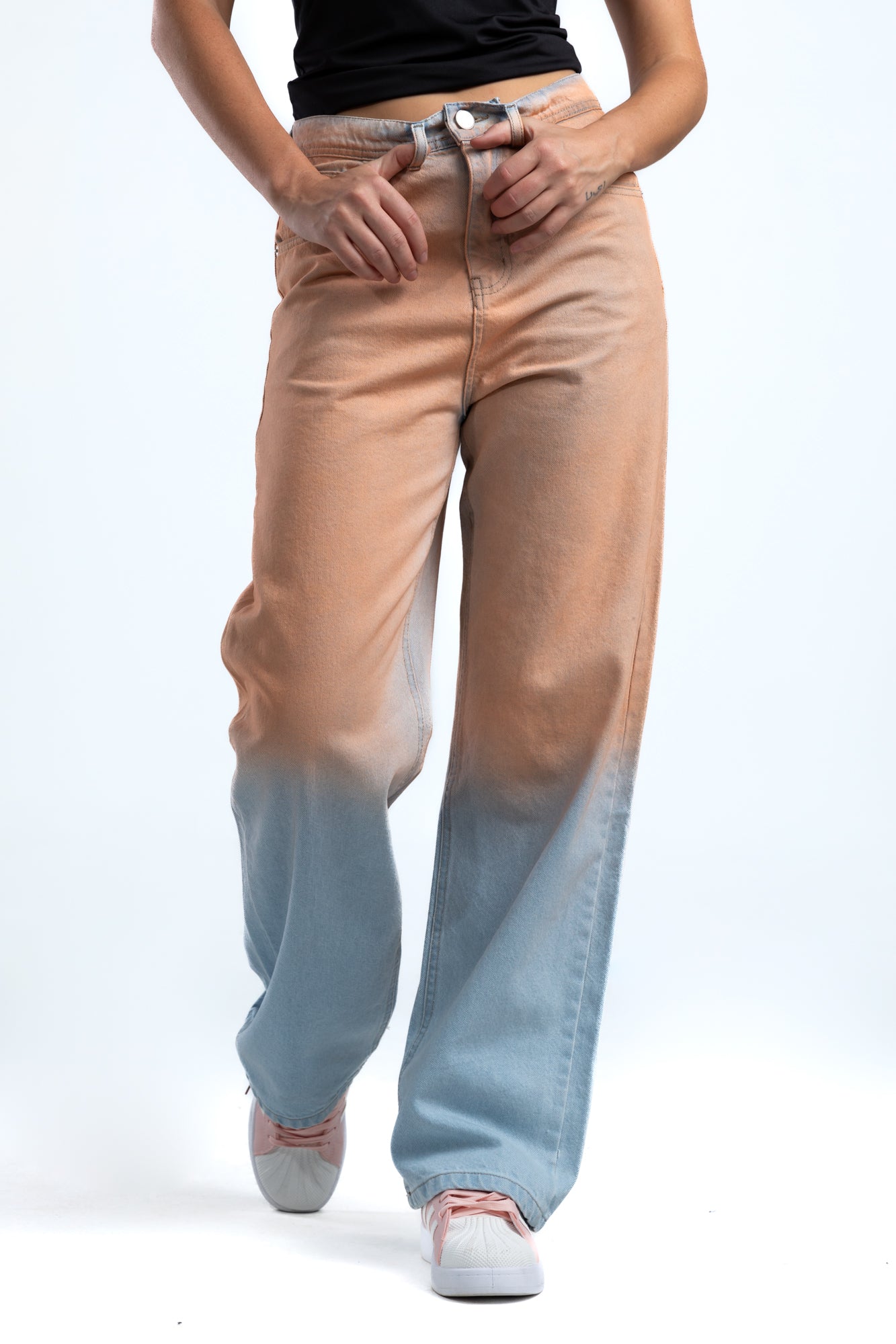 1047-Peach Ice Relaxed Silhouette Jeans