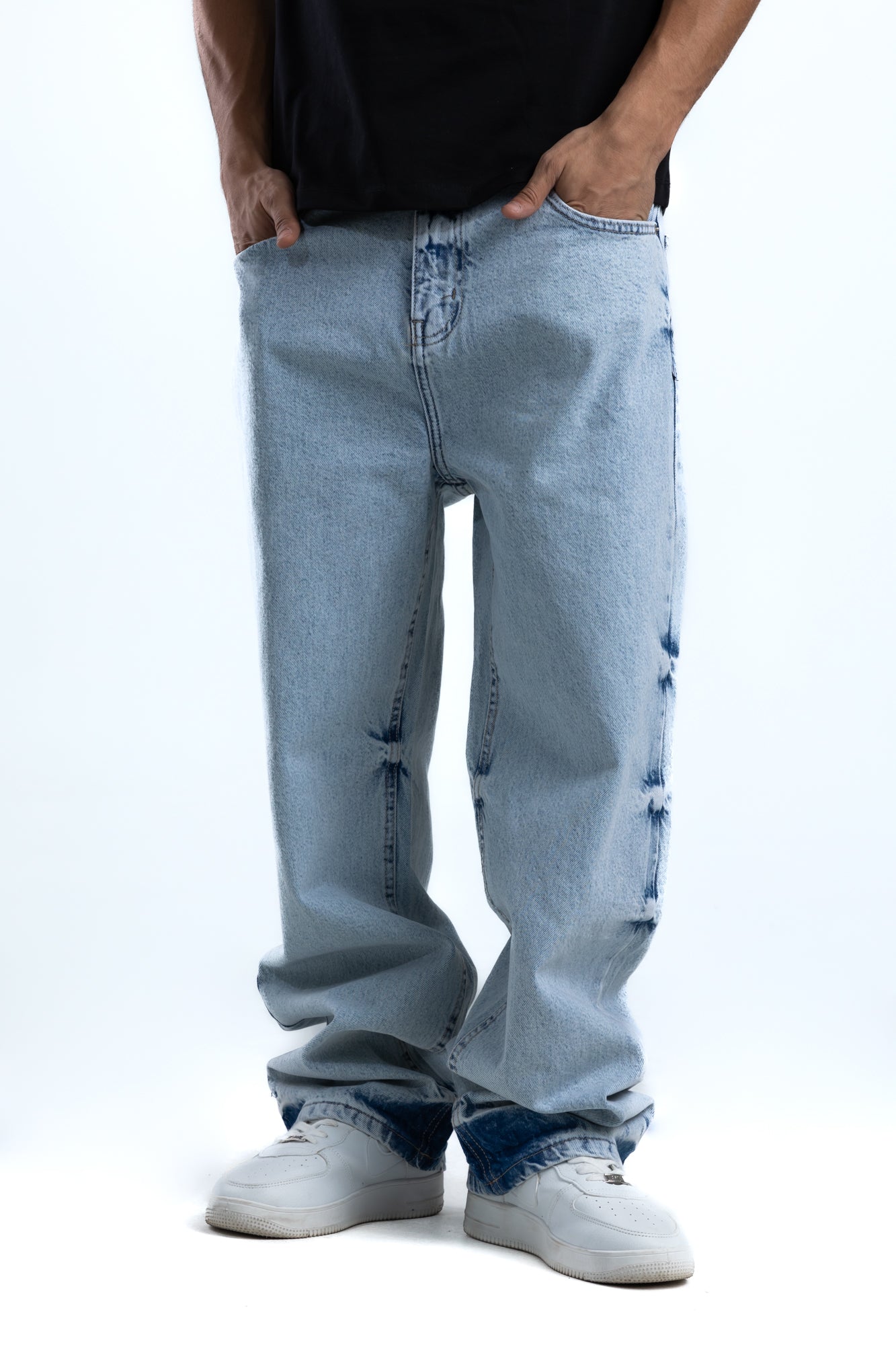 1052-Ice Blue Tack Frost Relaxed Silhouette Jeans