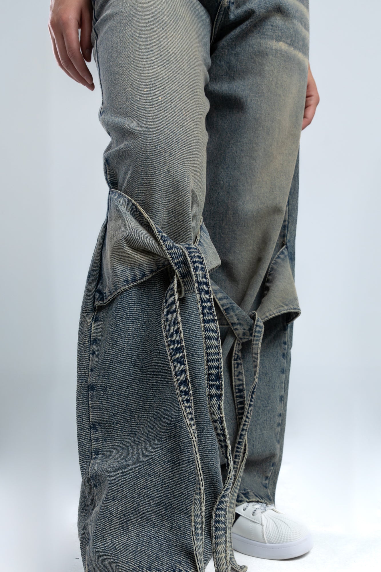 1023-Knot Ready __ Dirty Blue Jeans