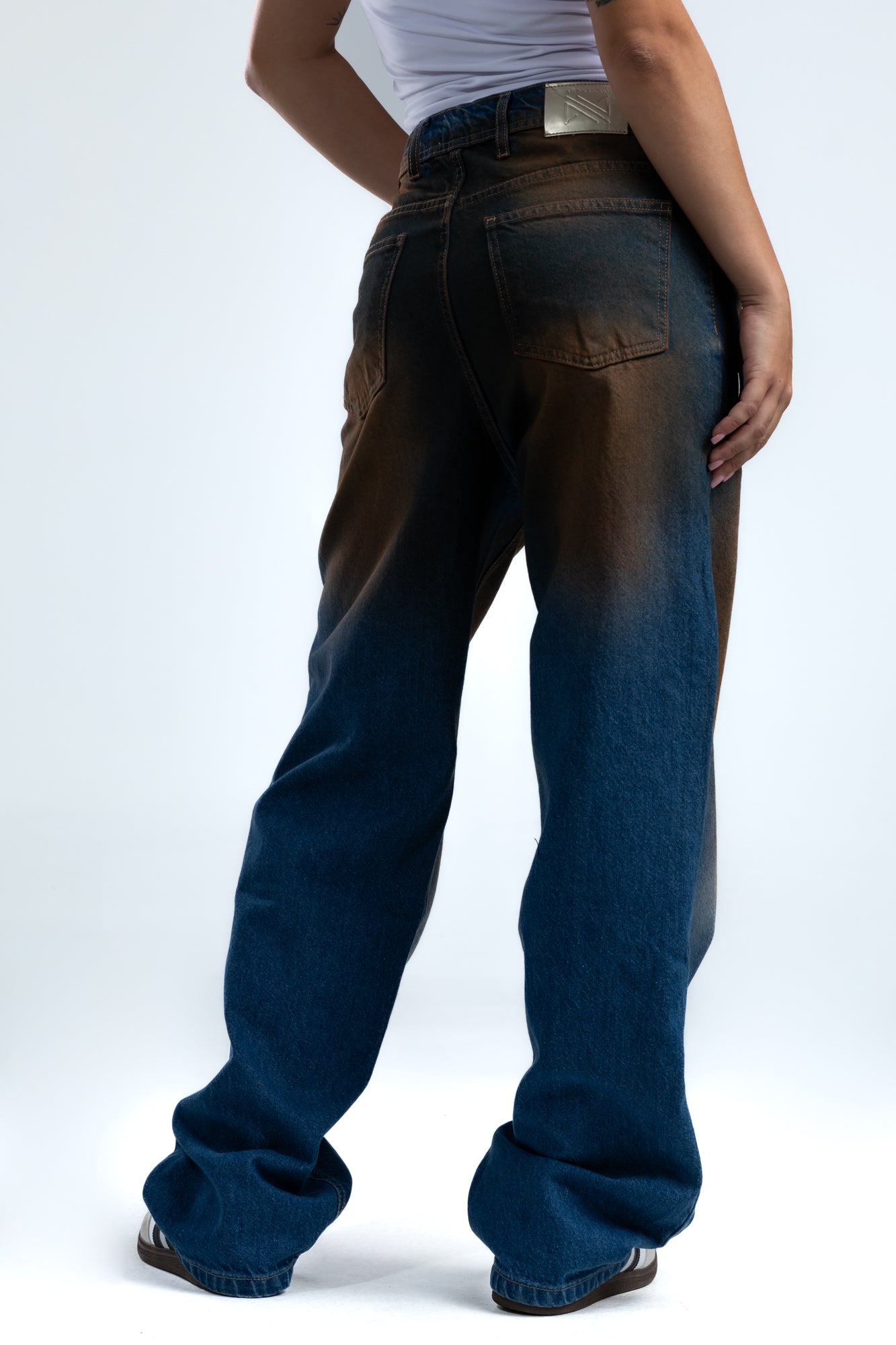 1046-Rust Indigo Relaxed Silhouette Jeans