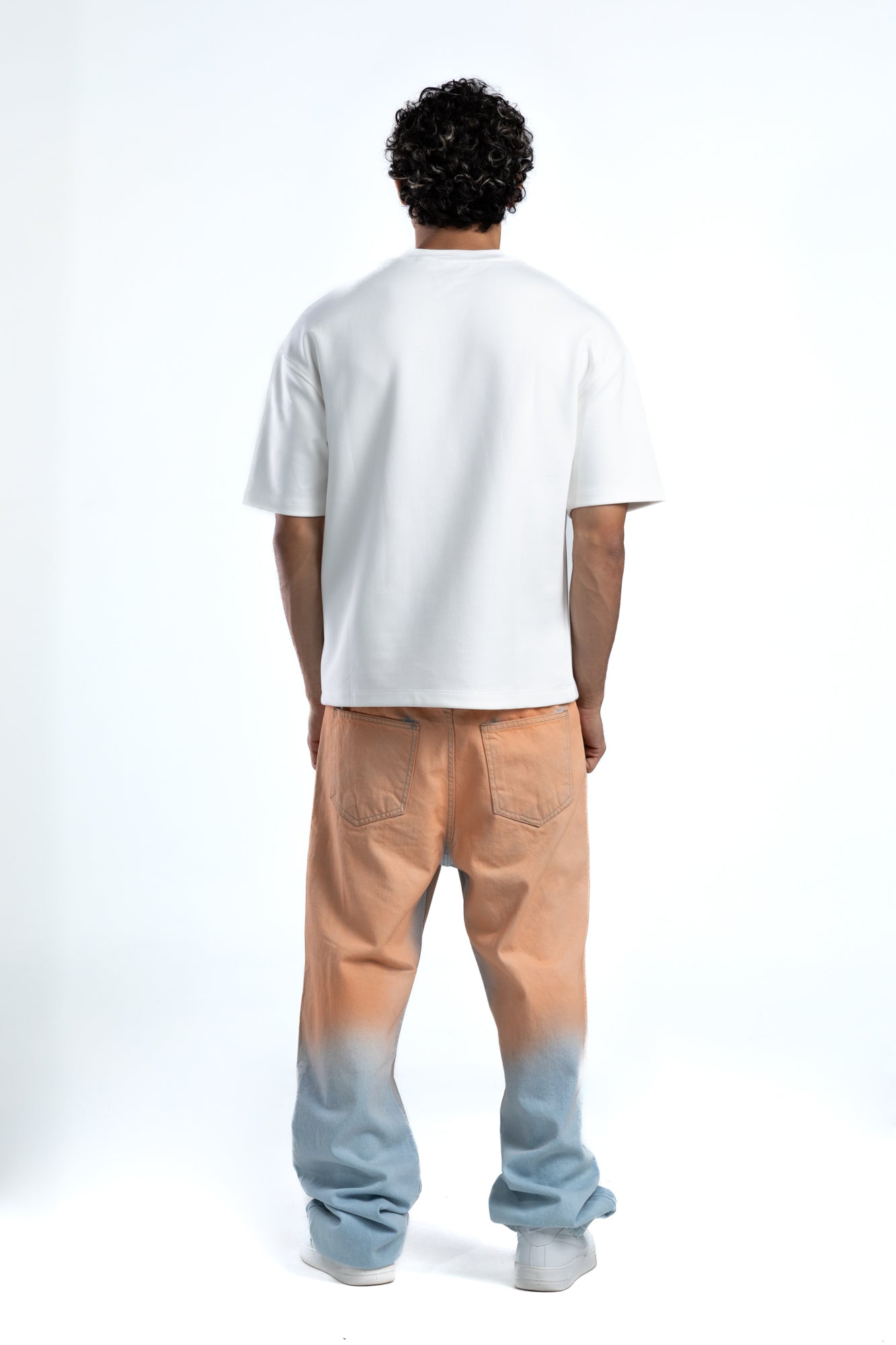 1047-Peach Ice Relaxed Silhouette Jeans