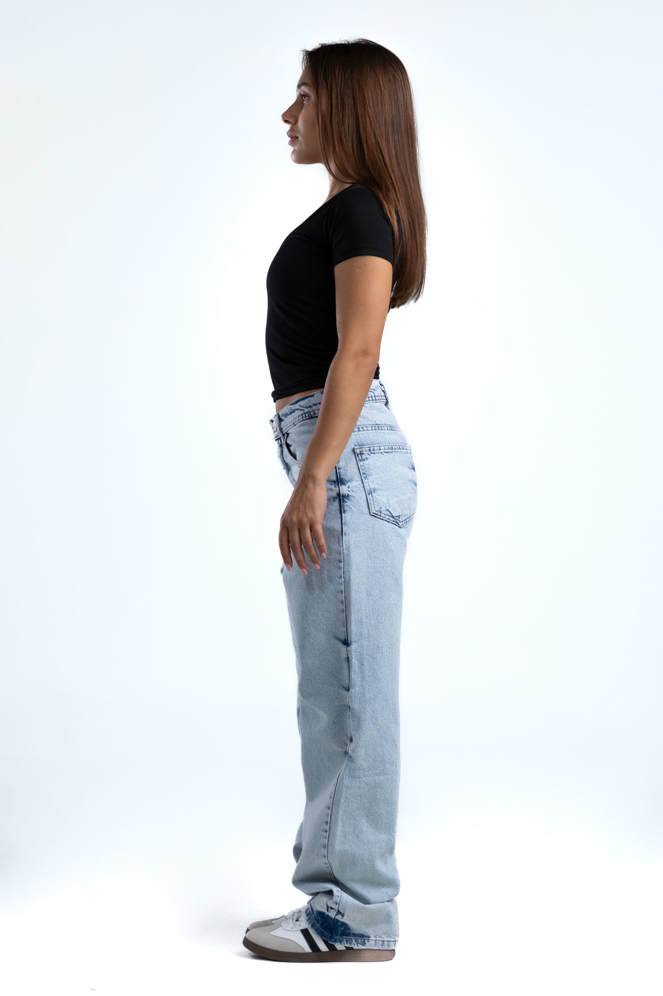 1052-Ice Blue Tack Frost Relaxed Silhouette Jeans