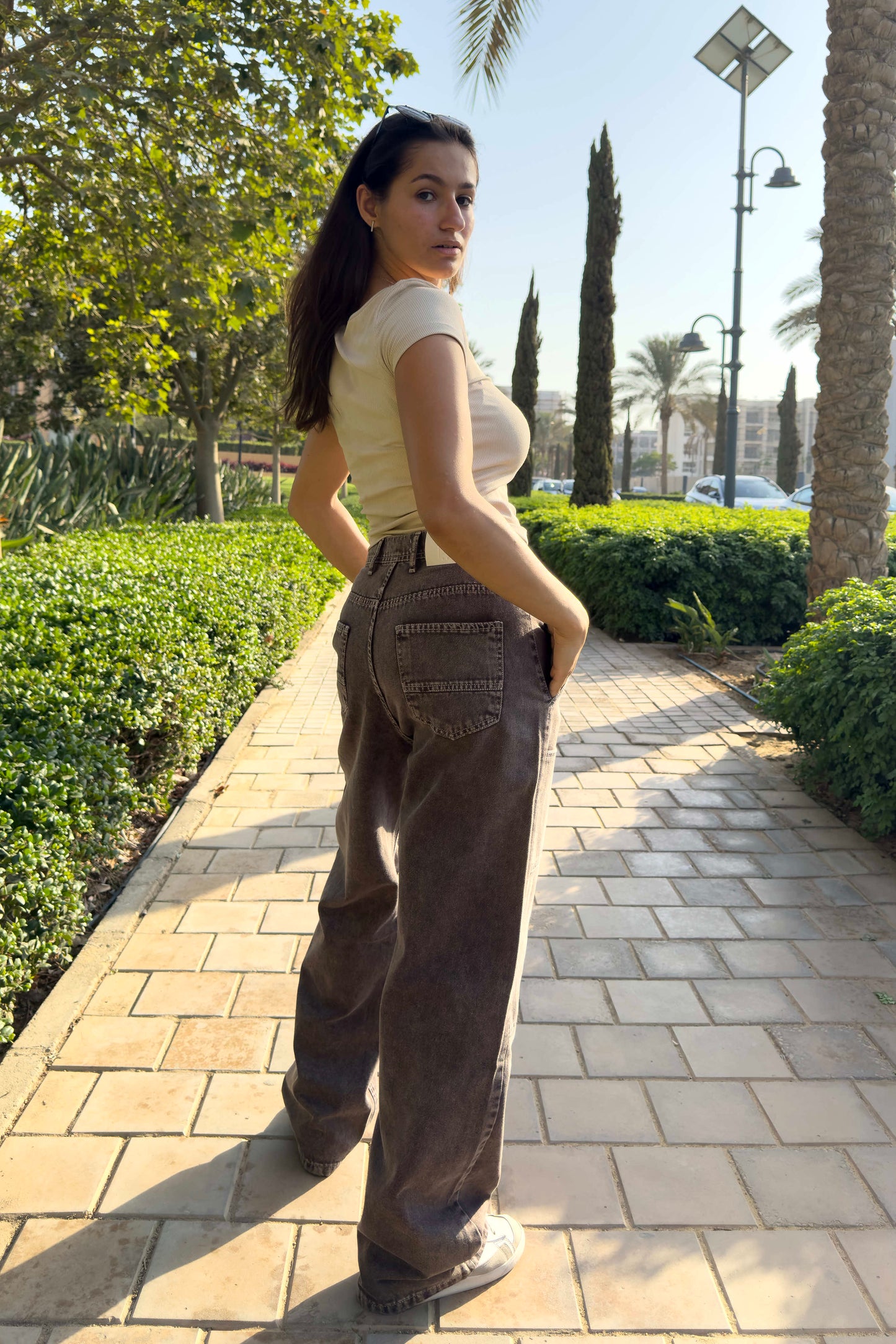 Cocoa Classic Mid Waist Straight-Leg Jeans