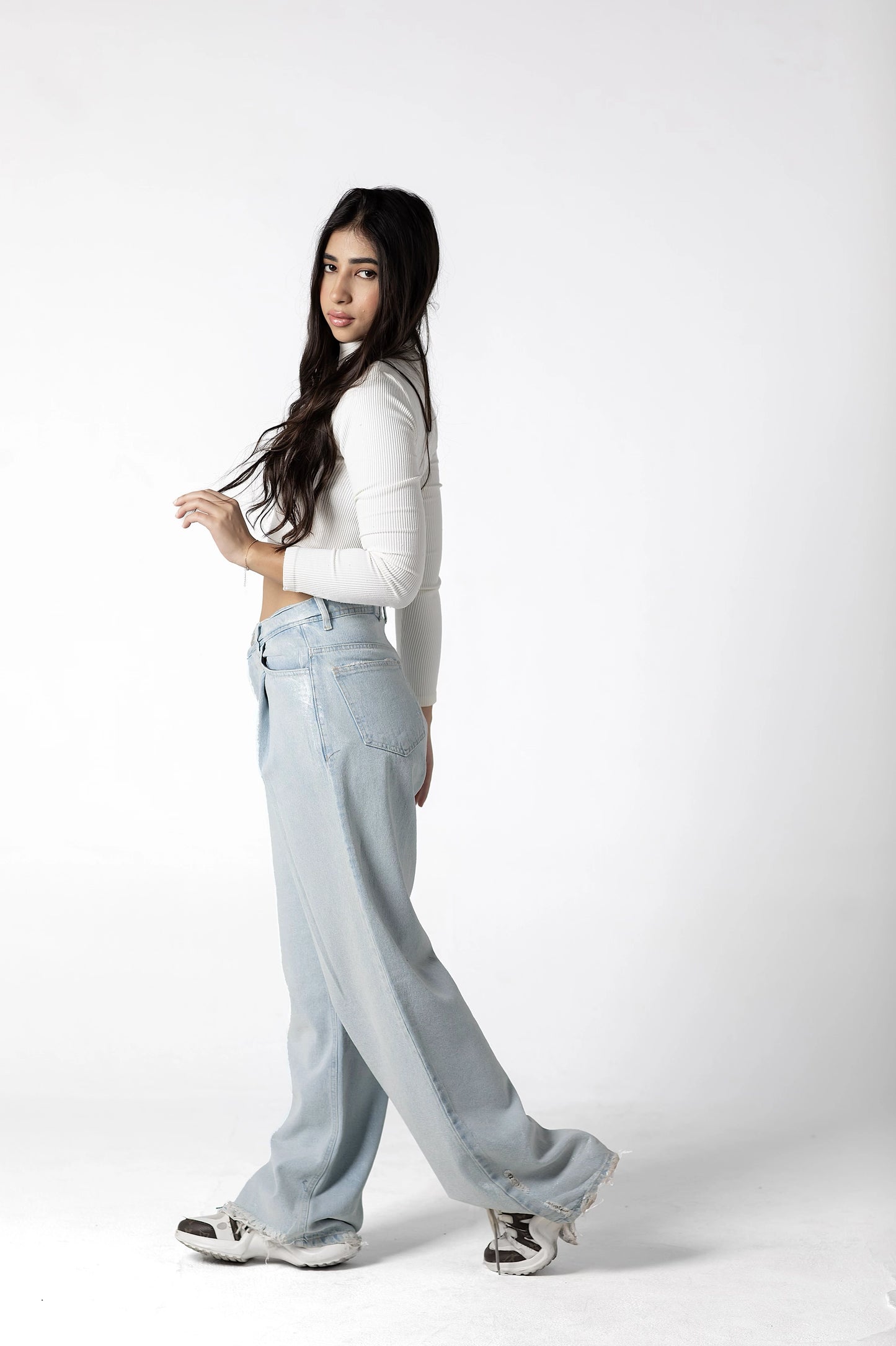 Iridescent Glow Wide-Leg Jeans