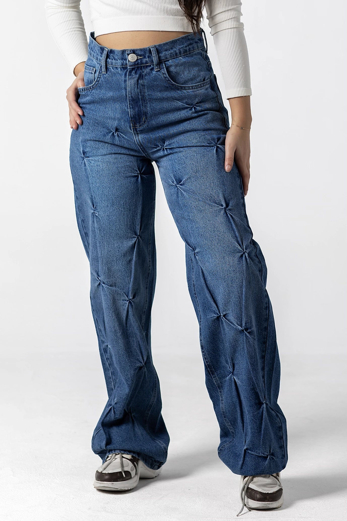 Dimensional Tufted Wide-Leg Jeans