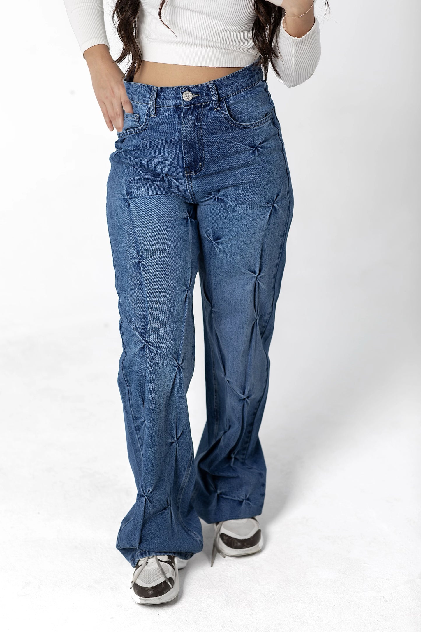 Dimensional Tufted Wide-Leg Jeans