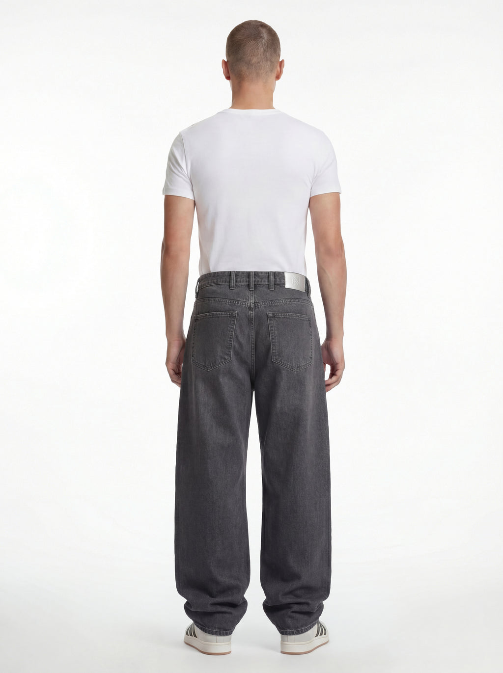 Baggy Fit Denim – Graphite Grey Stitch 1137