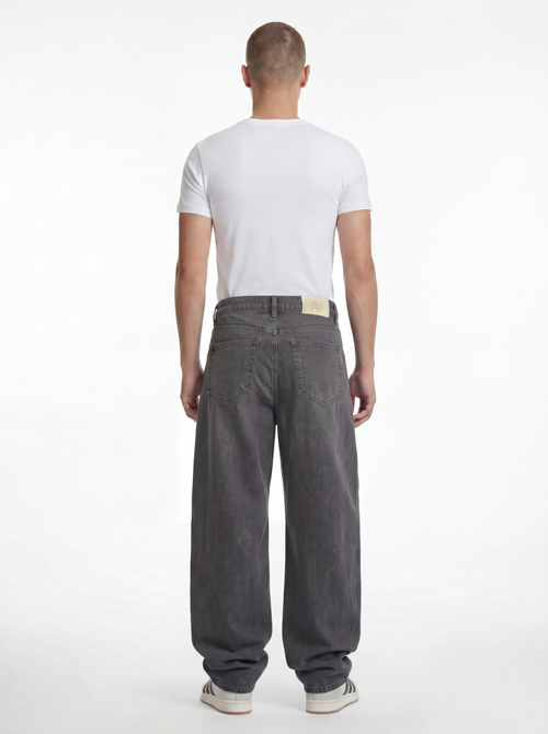 Baggy Fit Denim – Light Ash Grey Stitch 1136